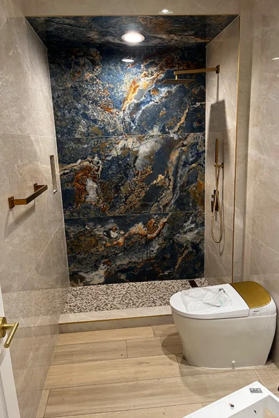 bathroom 11
